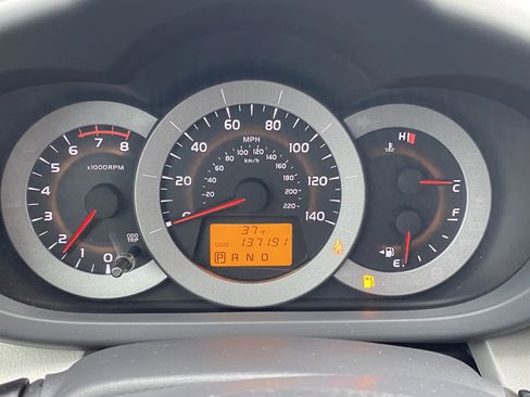 Used 2012 Toyota RAV4 4WD image 11