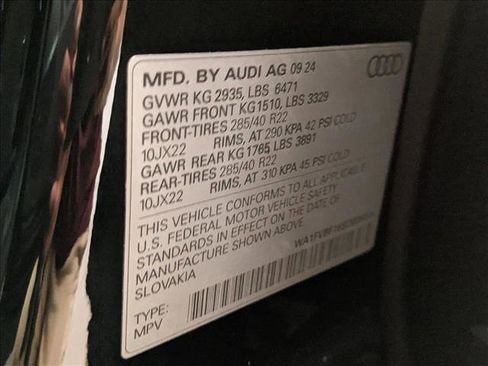 New 2025 Audi Q8 Prestige image 16