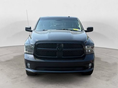 Used 2016 RAM 1500 Express w/ Black Ram 1500 Express Group AWD/4WD image 2