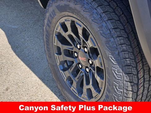 New 2026 GMC Canyon Elevation w/ Convenience Package image 13