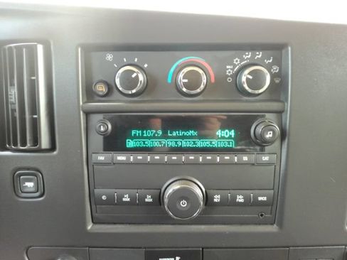 Used 2025 Chevrolet Express 3500 LT w/ LT Preferred Equipment Group RWD image 32