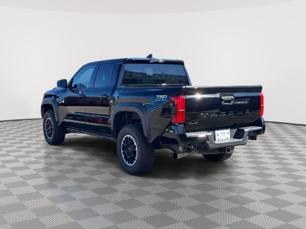 Used 2026 Toyota Tacoma TRD Off-Road AWD/4WD image 5