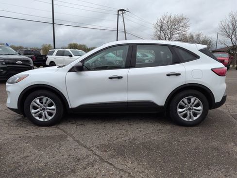 Used 2022 Ford Escape S FWD image 8