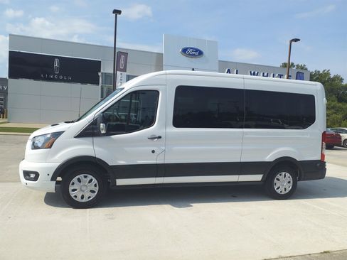 Used 2024 Ford Transit 350 XLT RWD image 2