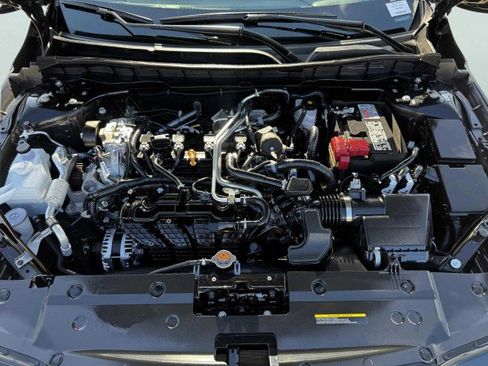 Used 2025 Nissan Altima 2.5 SV image 49