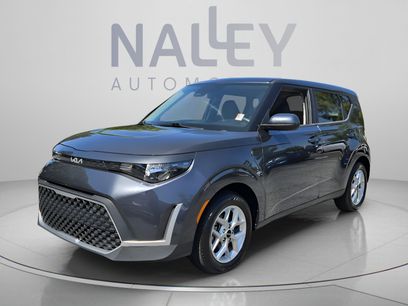Used 2025 Kia Soul LX w/ LX Technology Package
