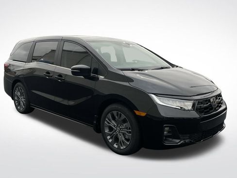 New 2026 Honda Odyssey Touring image 8