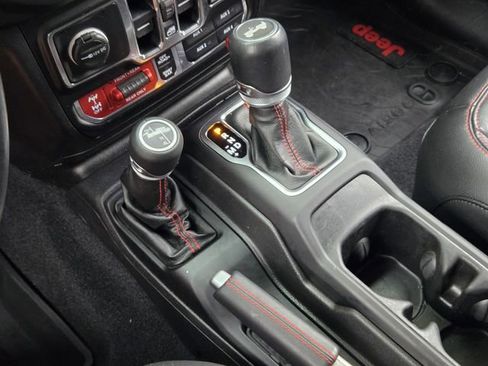 Certified 2021 Jeep Wrangler Unlimited Rubicon AWD/4WD image 22