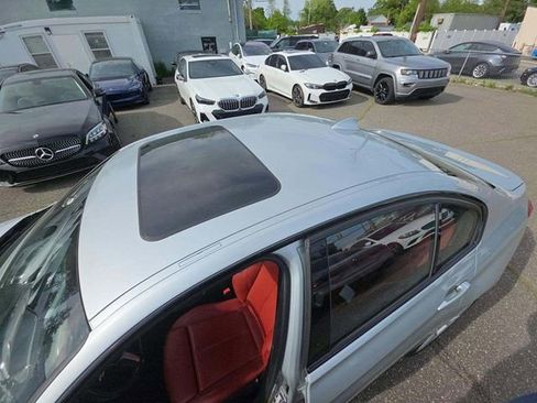 Used 2017 BMW 340i xDrive Sedan AWD/4WD image 14
