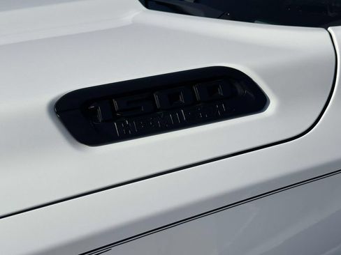 Used 2020 RAM 1500 Big Horn AWD/4WD image 10