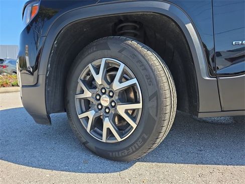 Used 2021 GMC Acadia SLE w/ Driver Convenience Package image 34