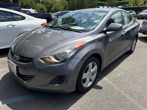 Used 2011 Hyundai Elantra GLS w/ Preferred Equipment Pkg 3 FWD image 2