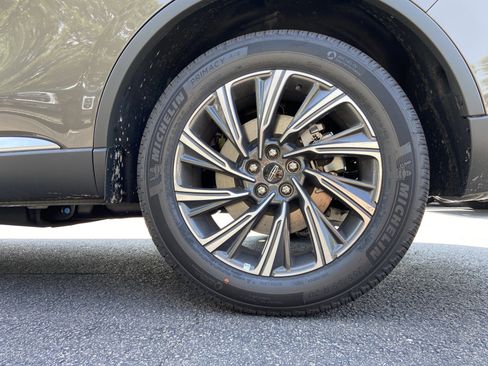 New 2025 Lincoln Aviator AWD w/ Equipment Group 101A image 6