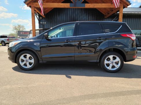 Used 2015 Ford Escape SE image 18