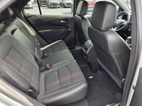 Certified 2022 Chevrolet Equinox RS FWD image 16