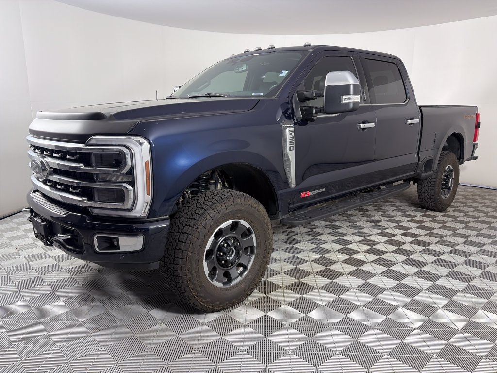 Used 2024 Ford F350 Platinum w/ Tremor Off-Road Package AWD/4WD image 3