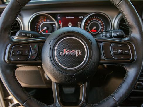 Used 2021 Jeep Wrangler Unlimited Sport AWD/4WD image 17