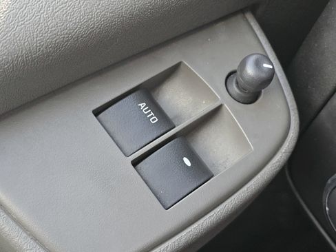 Used 2024 GMC Savana 2500 RWD 2500 135 w/ Driver Convenience Package image 15