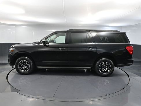 Used 2024 Ford Expedition Max XLT AWD/4WD image 11