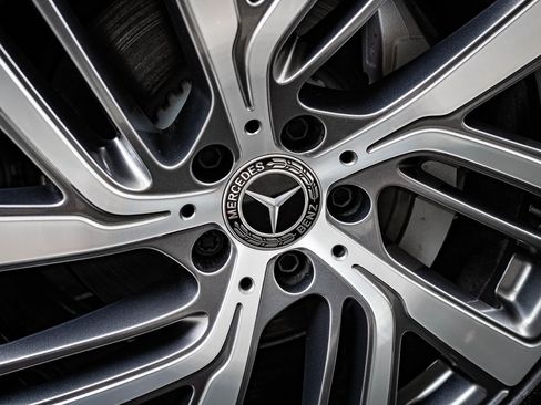 Certified 2024 Mercedes-Benz E 350 E 350 w/ Multicontour Seating Package image 8