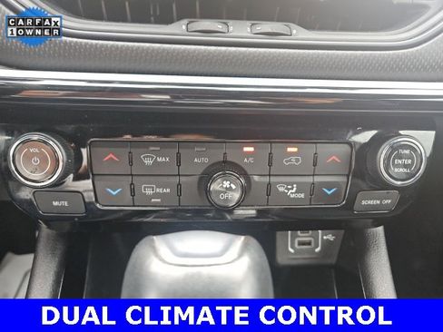 Used 2024 Jeep Compass Trailhawk image 20