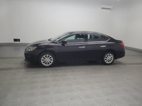Used 2018 Nissan Sentra SV FWD image 2