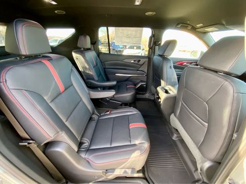 New 2026 Chevrolet Traverse RS w/ LPO, Floor Liner Package image 27