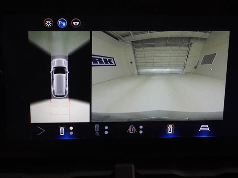 New 2026 Chevrolet Equinox LT w/ Safety and Technology Package image 29