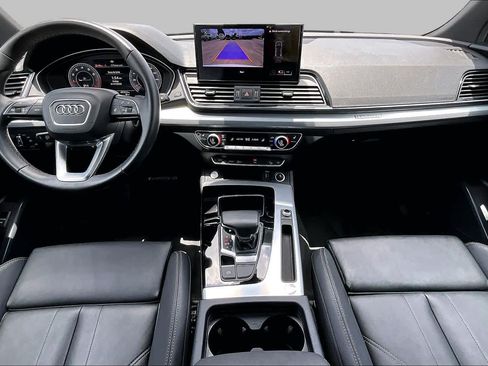 Used 2025 Audi Q5 2.0T Premium AWD/4WD image 16