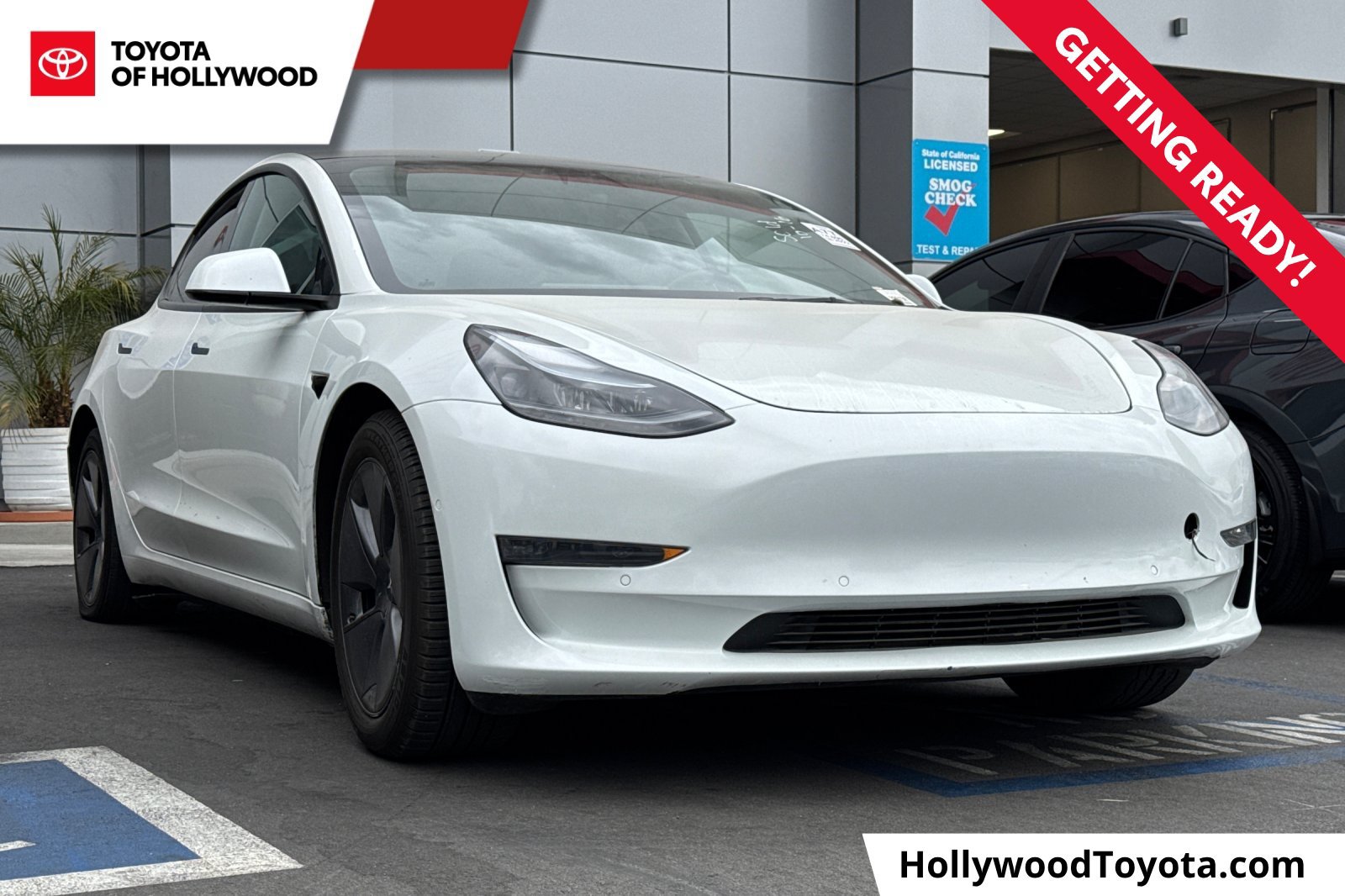 Used 2022 Tesla Model 3 Long Range AWD/4WD image 1