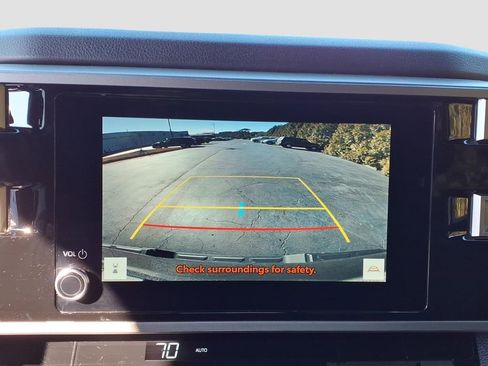 Used 2025 Toyota Tundra SR5 w/ SR5 Convenience Package image 20