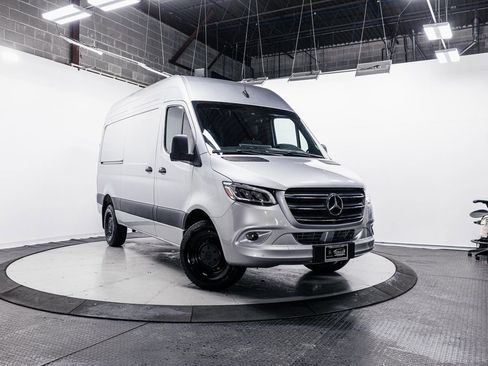 Used 2024 Mercedes-Benz Sprinter 144 Cargo image 1