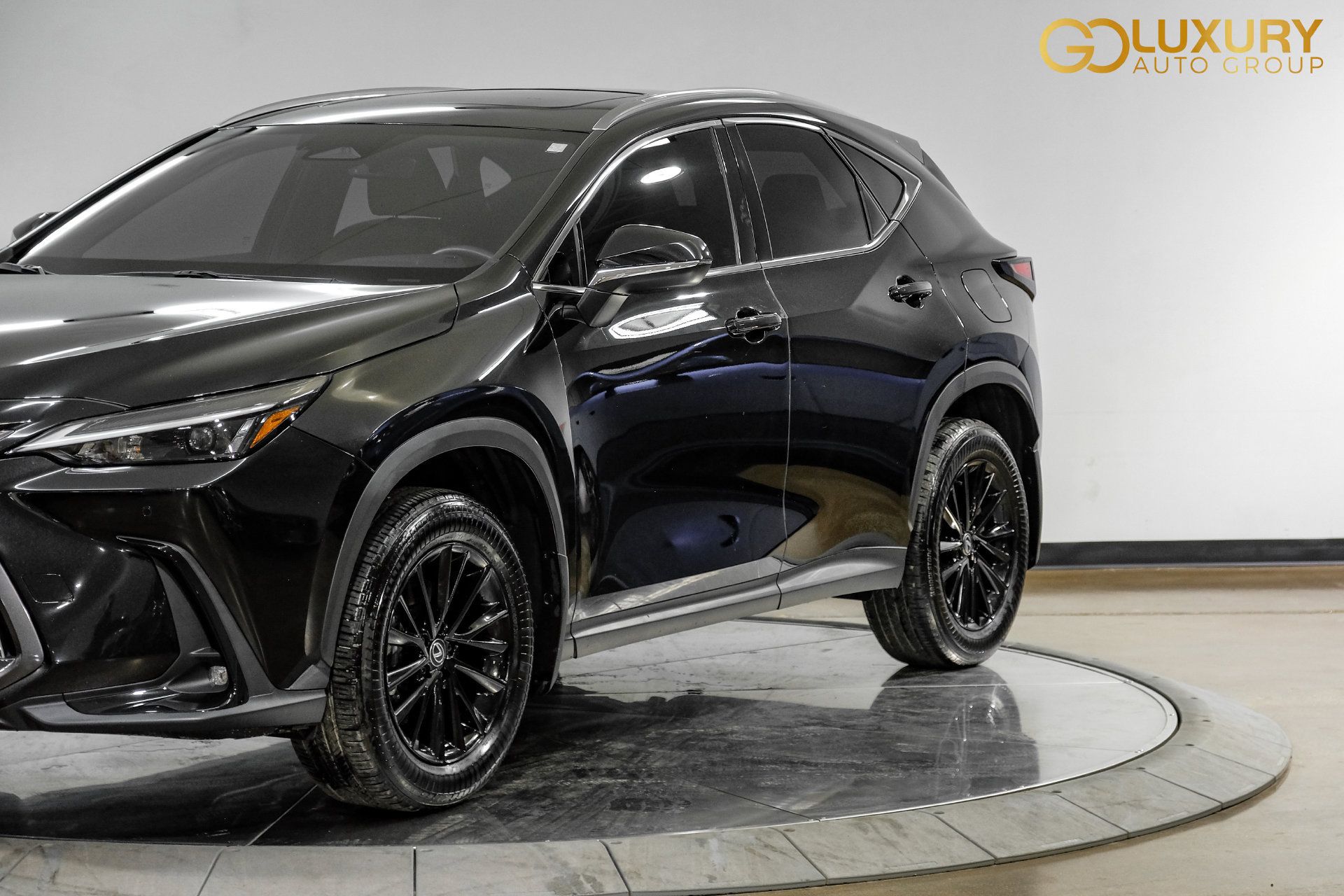 Used 2025 Lexus NX 250 FWD w/ Cold Area Package image 10