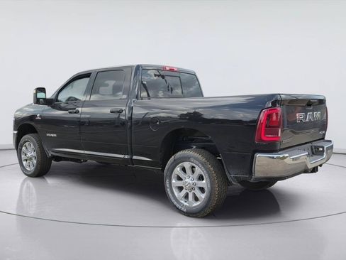 New 2026 RAM 2500 Big Horn AWD/4WD image 4