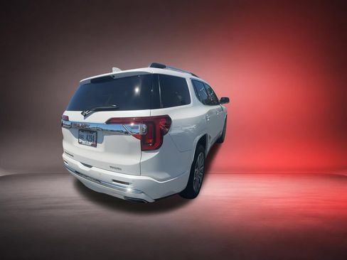 Certified 2023 GMC Acadia Denali w/ Denali Ultimate Package AWD/4WD image 8