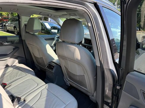 Used 2016 Audi Q5 2.0T Premium AWD/4WD image 25