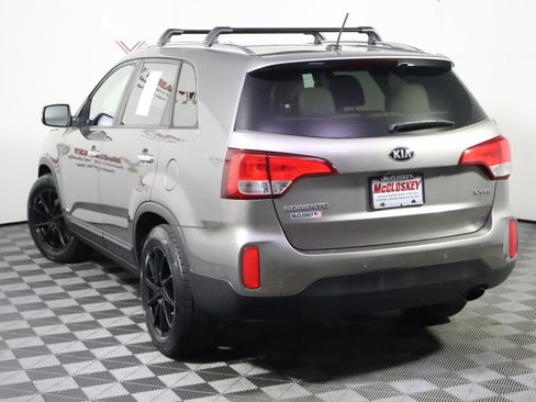 Used 2015 Kia Sorento EX w/ EX V6 Touring Package AWD/4WD image 16