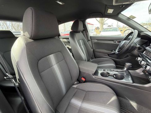 Used 2023 Honda Civic Sport image 17