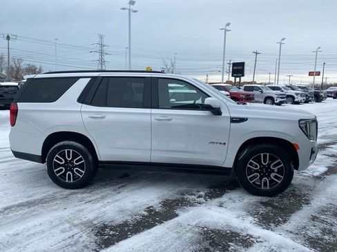 Used 2023 GMC Yukon AT4 image 6