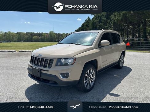 Used 2016 Jeep Compass High Altitude image 1