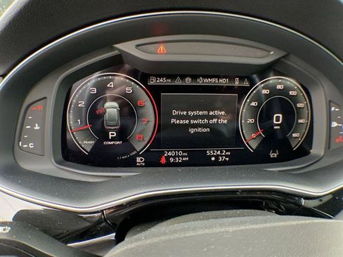 Used 2023 Audi Q8 Premium Plus w/ Premium Plus Package AWD/4WD image 7