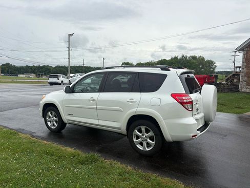 Used 2010 Toyota RAV4 Limited FWD image 25