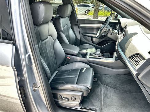 Used 2025 Audi Q5 2.0T Premium AWD/4WD image 9