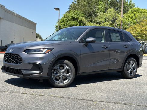 New 2026 Honda HR-V LX image 1
