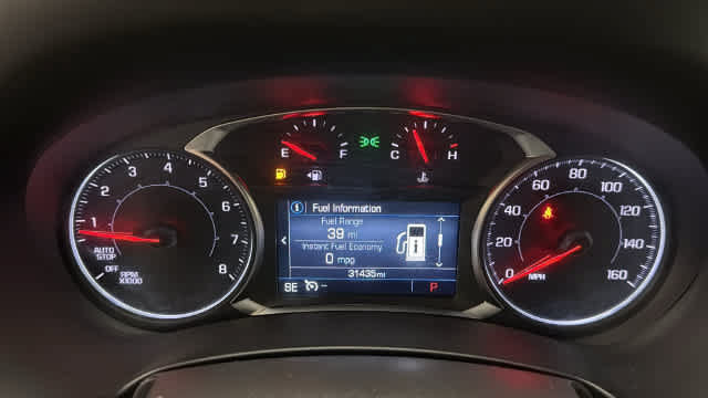 Used 2024 GMC Terrain SLE w/ Elevation Edition AWD/4WD image 3