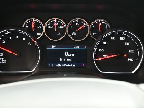 Used 2021 Chevrolet Tahoe Z71 w/ Z71 Signature Package image 18