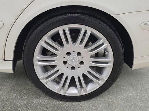 Used 2008 Mercedes-Benz E 350 Sedan image 30