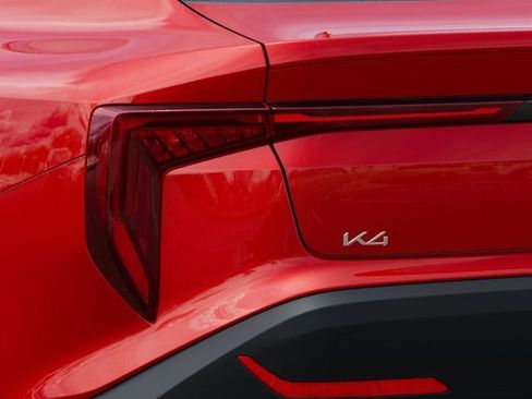 New 2025 Kia K4 FWD image 11