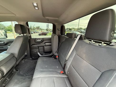 Used 2024 Chevrolet Silverado 2500 Custom AWD/4WD image 25