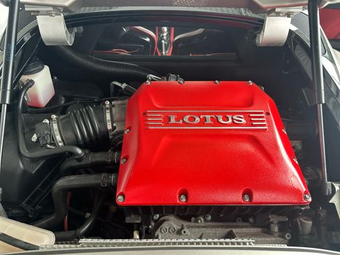 Used 2017 Lotus Evora 400 RWD image 8